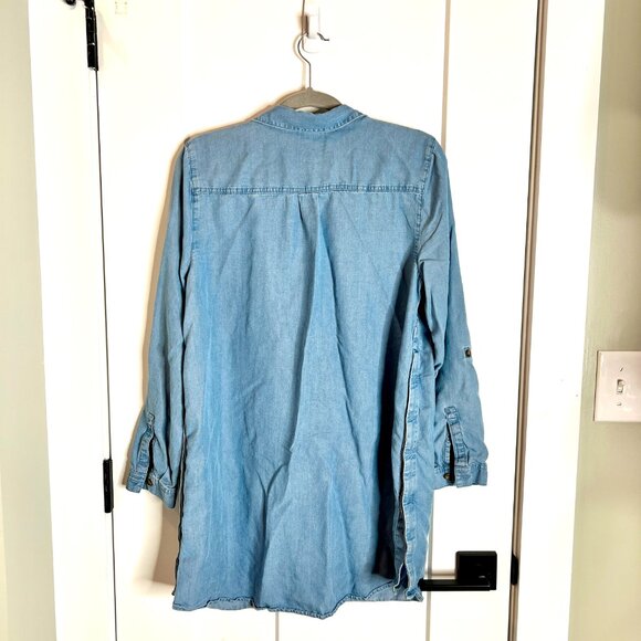 J. Jill Denim 100% Tencel Lyocell Chambray Button Up Long-Lined Tunic Top Size M - Picture 4 of 4
